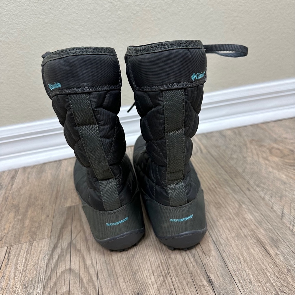 Columbia Womens 9 Winter Boots Quilted Gray Omni-Tech Waterproof Snow - Picture 3 of 5